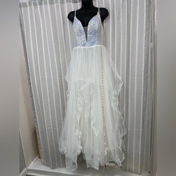 NWT Elegant White with Iridescent Sequins Prom Homecoming Wedding Gown Size XL - Picture 5 of 16